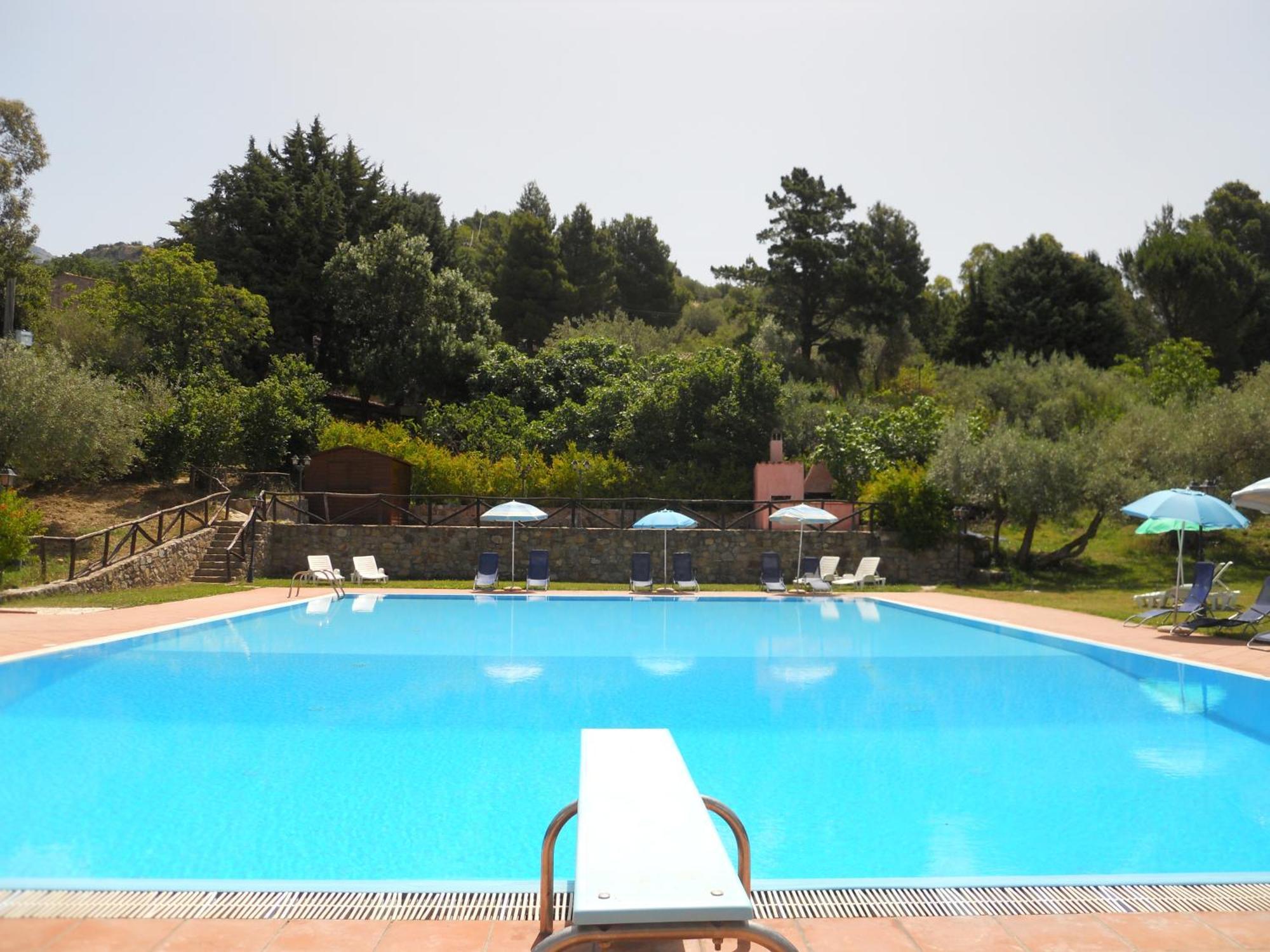 L'Antico Casale Guest House Полици Дженероза Екстериор снимка