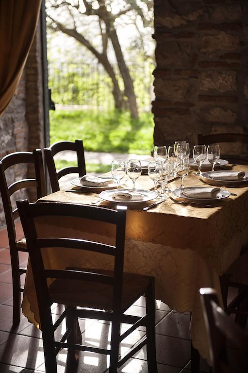 L'Antico Casale Guest House Полици Дженероза Екстериор снимка