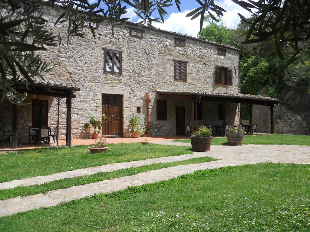 L'Antico Casale Guest House Полици Дженероза Екстериор снимка